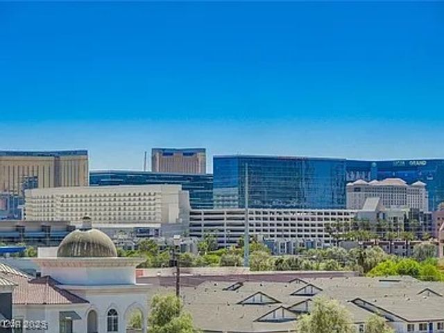 3930 University Center Drive 806, Las Vegas, NV 89119