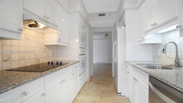 4775 Collins Avenue 502, Miami Beach, FL 33140