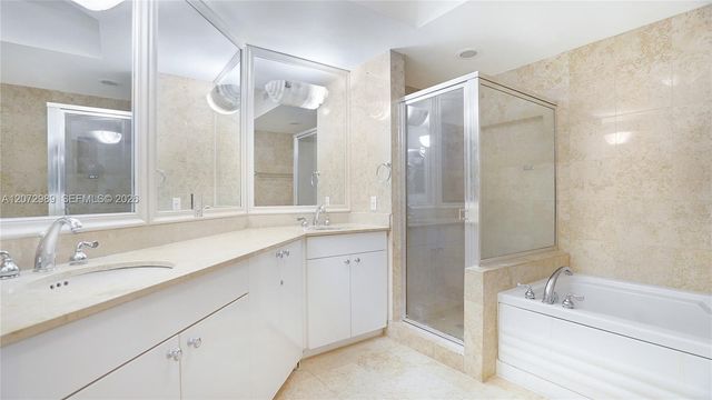 4775 Collins Avenue 502, Miami Beach, FL 33140
