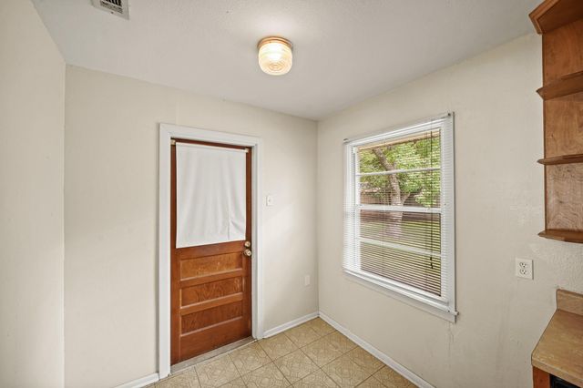 5814 Darnell Street, Houston, TX 77074