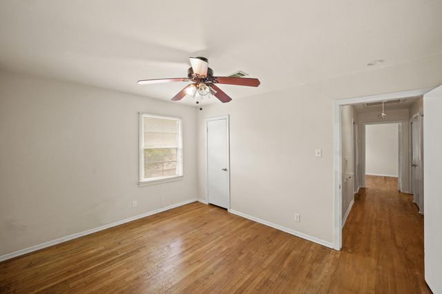 5814 Darnell Street, Houston, TX 77074