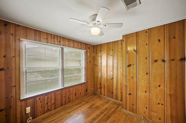 5814 Darnell Street, Houston, TX 77074