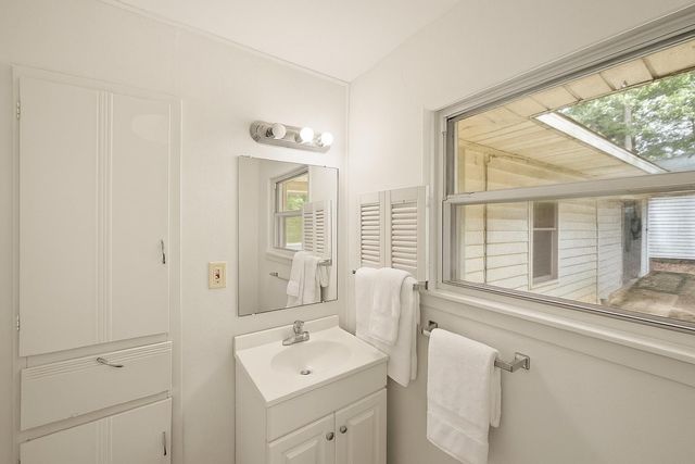 5814 Darnell Street, Houston, TX 77074