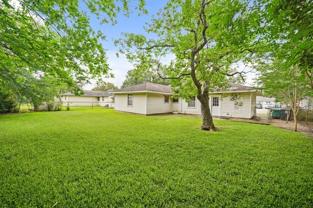 5814 Darnell Street, Houston, TX 77074