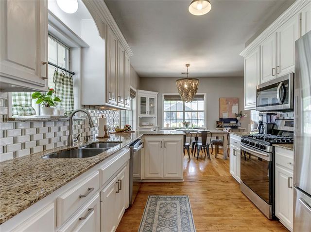 7001 NW 42nd Street, Bethany, OK 73008