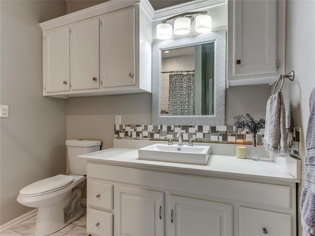 7001 NW 42nd Street, Bethany, OK 73008