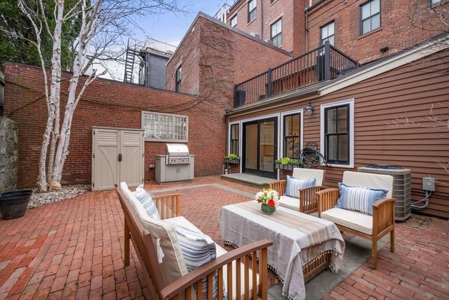 6 Adams Street 1, Boston, MA 02129