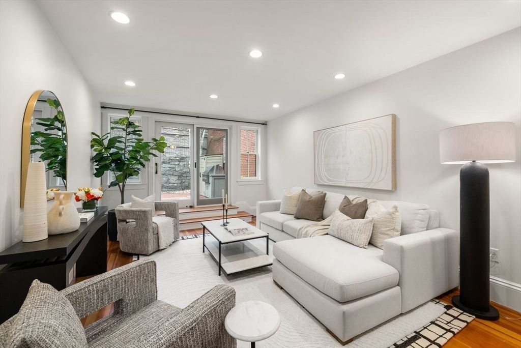 6 Adams Street 1, Boston, MA 02129