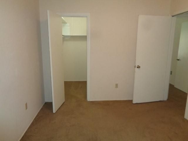 4002 Cloverbrook Drive, Houston, TX 77045