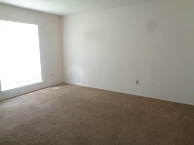 4002 Cloverbrook Drive, Houston, TX 77045