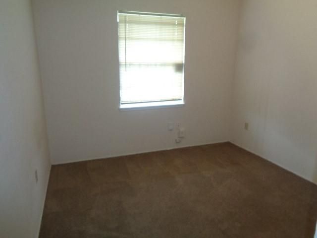 4002 Cloverbrook Drive, Houston, TX 77045