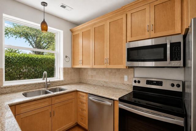 37 Silver Birch, Scotts Valley, CA 95066