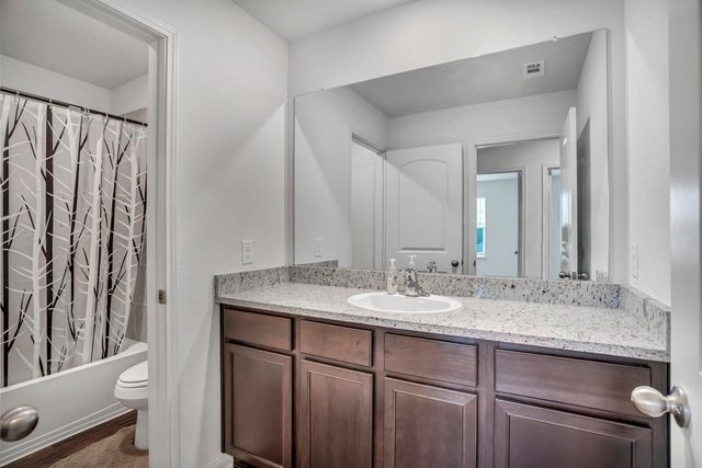 169 Allington CIR, Jarrell, TX 76537