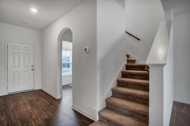 169 Allington CIR, Jarrell, TX 76537