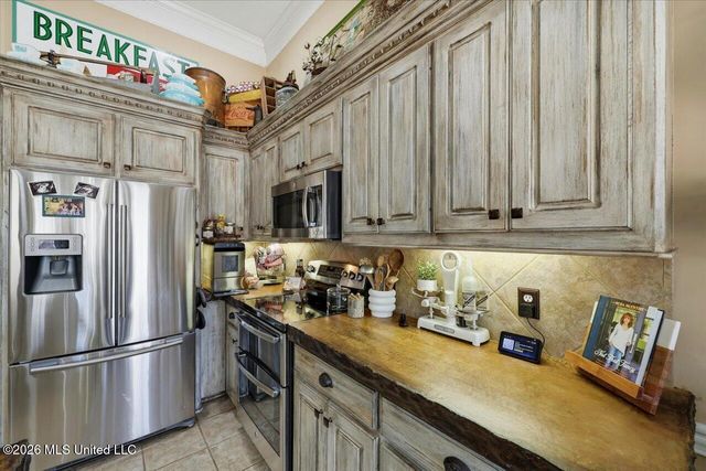 522 Patrick Farms Drive, Pearl, MS 39208