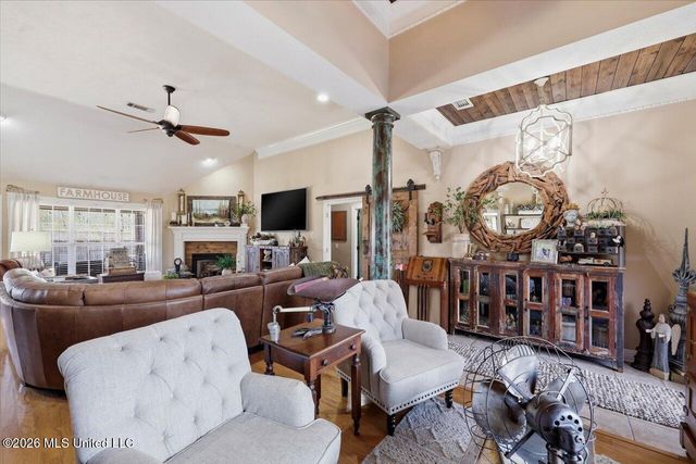 522 Patrick Farms Drive, Pearl, MS 39208