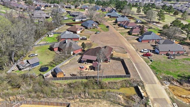 522 Patrick Farms Drive, Pearl, MS 39208