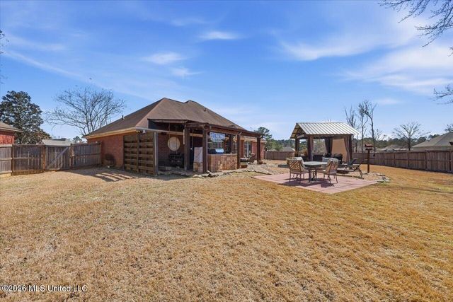 522 Patrick Farms Drive, Pearl, MS 39208