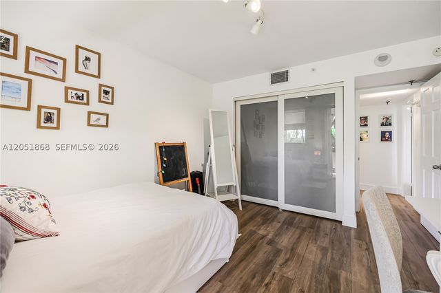 170 Ocean Lane Dr 305, Key Biscayne, FL 33149