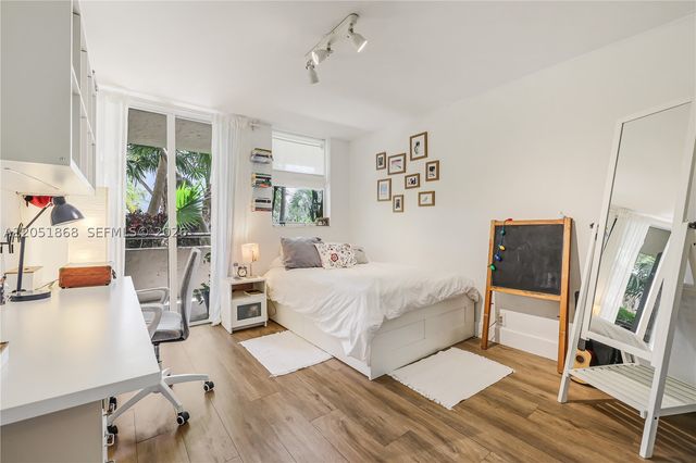 170 Ocean Lane Dr 305, Key Biscayne, FL 33149
