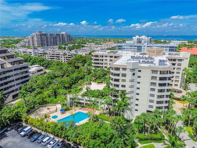 170 Ocean Lane Dr 305, Key Biscayne, FL 33149