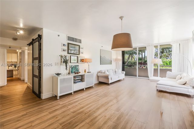 170 Ocean Lane Dr 305, Key Biscayne, FL 33149