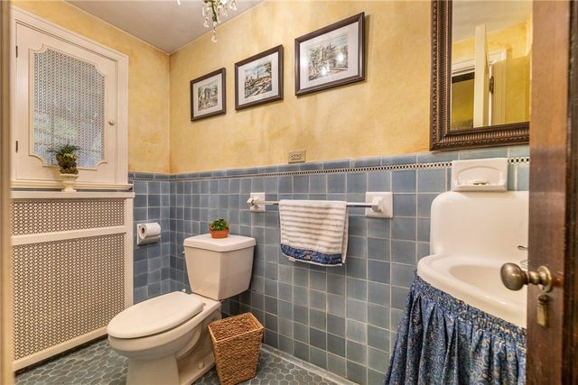 2020 Coolidge Drive, Oakwood, OH 45419
