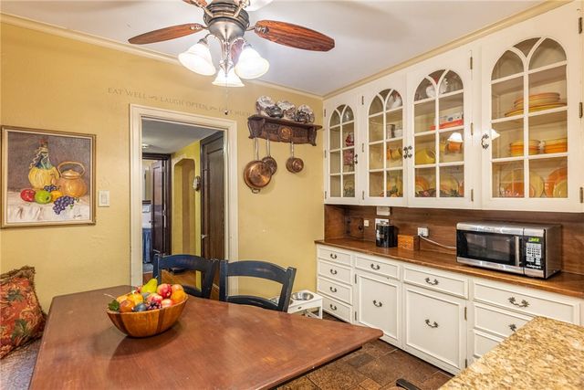 2020 Coolidge Drive, Oakwood, OH 45419