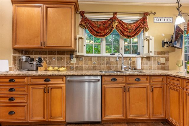 2020 Coolidge Drive, Oakwood, OH 45419