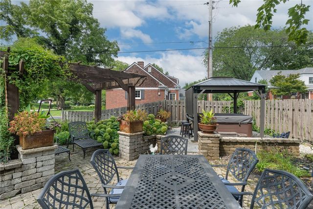 2020 Coolidge Drive, Oakwood, OH 45419