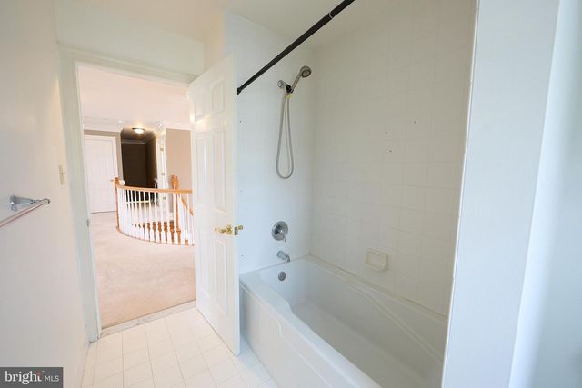 1401 HAMPSTEAD CT, Blue Bell, PA 19422