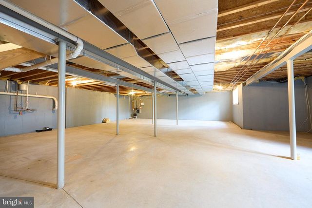 1401 HAMPSTEAD CT, Blue Bell, PA 19422