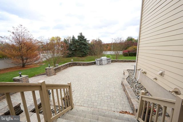 1401 HAMPSTEAD CT, Blue Bell, PA 19422