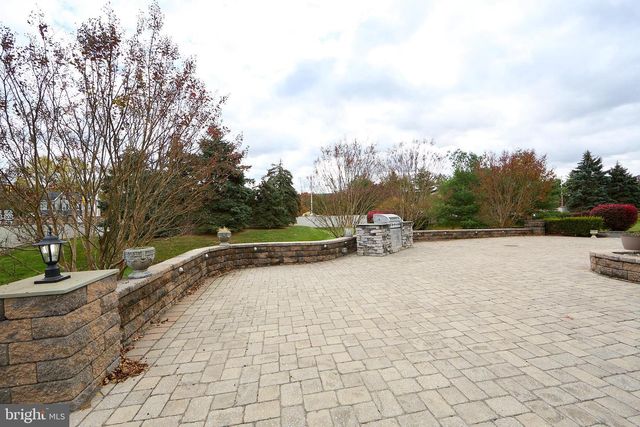 1401 HAMPSTEAD CT, Blue Bell, PA 19422