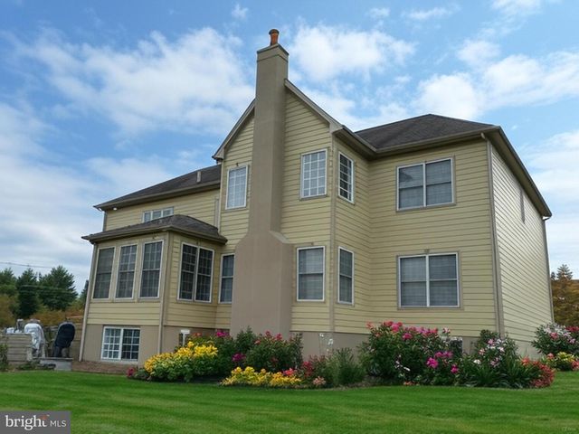 1401 HAMPSTEAD CT, Blue Bell, PA 19422