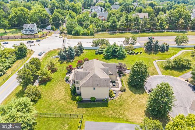 1401 HAMPSTEAD CT, Blue Bell, PA 19422