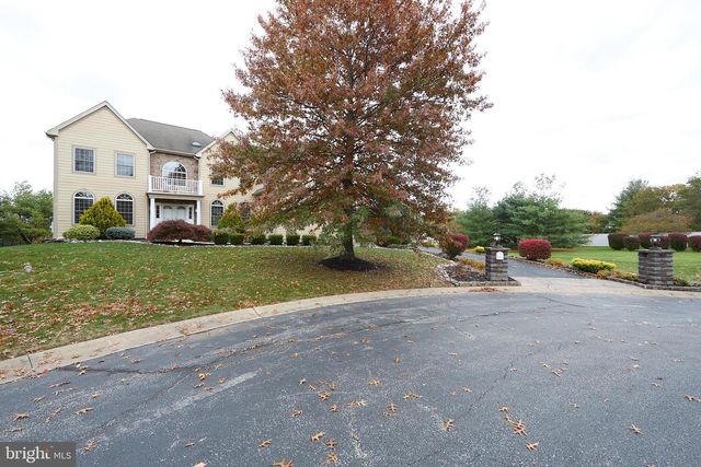 1401 HAMPSTEAD CT, Blue Bell, PA 19422