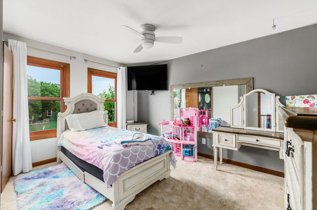 6255 Spinnaker Drive, Lewis Center, OH 43035