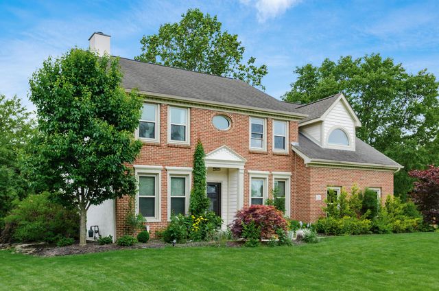 6255 Spinnaker Drive, Lewis Center, OH 43035