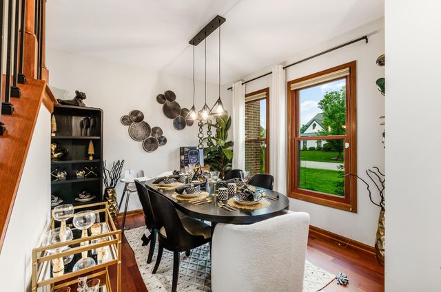 6255 Spinnaker Drive, Lewis Center, OH 43035