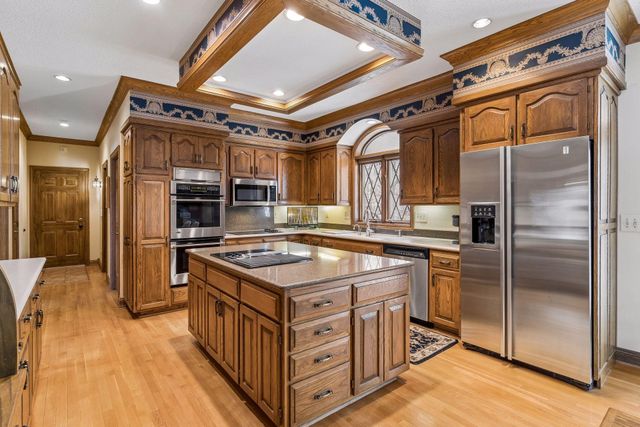 1337 Woodland Drive SW, Rochester, MN 55902