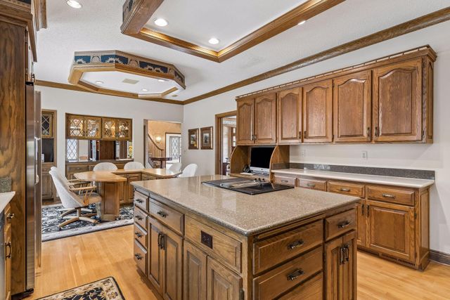 1337 Woodland Drive SW, Rochester, MN 55902