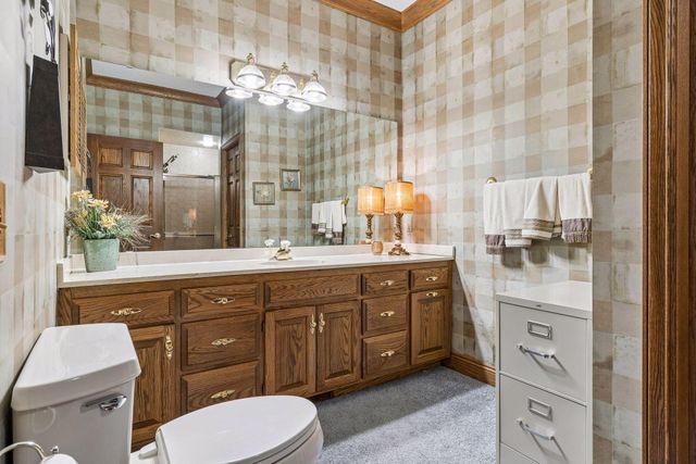 1337 Woodland Drive SW, Rochester, MN 55902