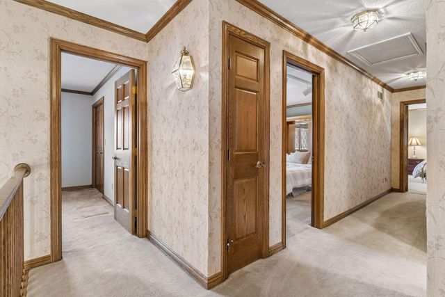 1337 Woodland Drive SW, Rochester, MN 55902