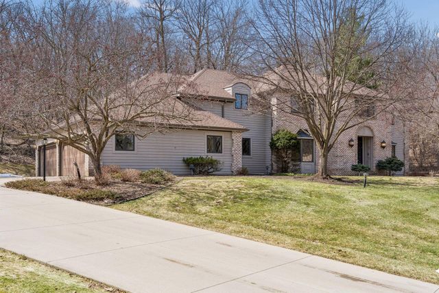 1337 Woodland Drive SW, Rochester, MN 55902