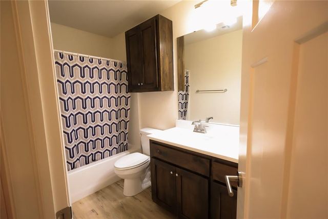 2213 Bent Tree Road, Shawnee, OK 74804