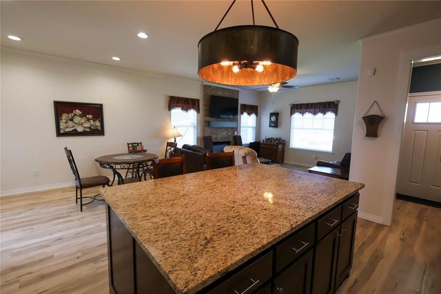 2213 Bent Tree Road, Shawnee, OK 74804