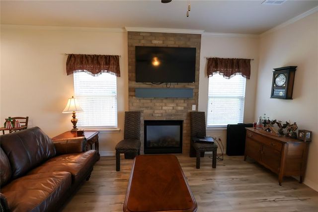 2213 Bent Tree Road, Shawnee, OK 74804
