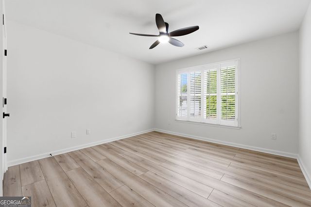 5061 Kingsbridge Pass, Powder Springs, GA 30127