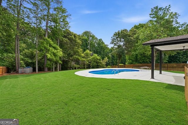 5061 Kingsbridge Pass, Powder Springs, GA 30127